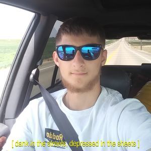 Meet your Posher, Daniel